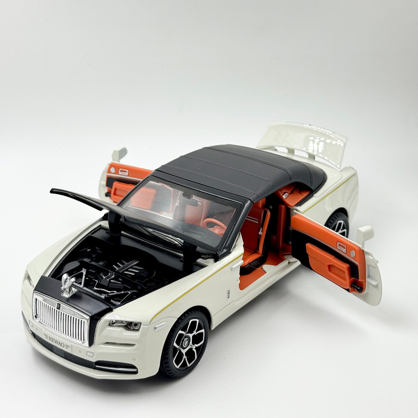 ROLLS ROYCE DAWN DIECAST MODEL