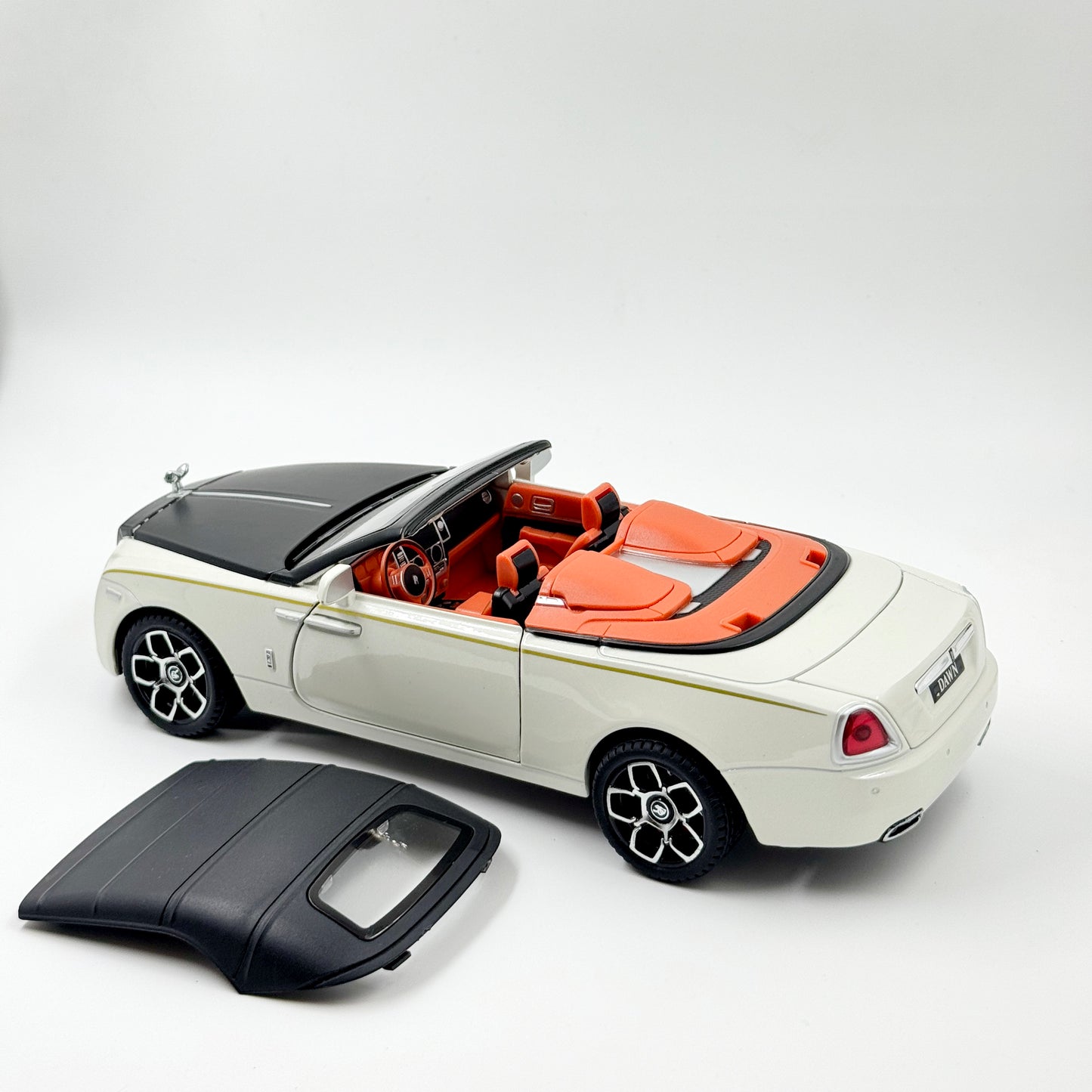 ROLLS ROYCE DAWN DIECAST MODEL