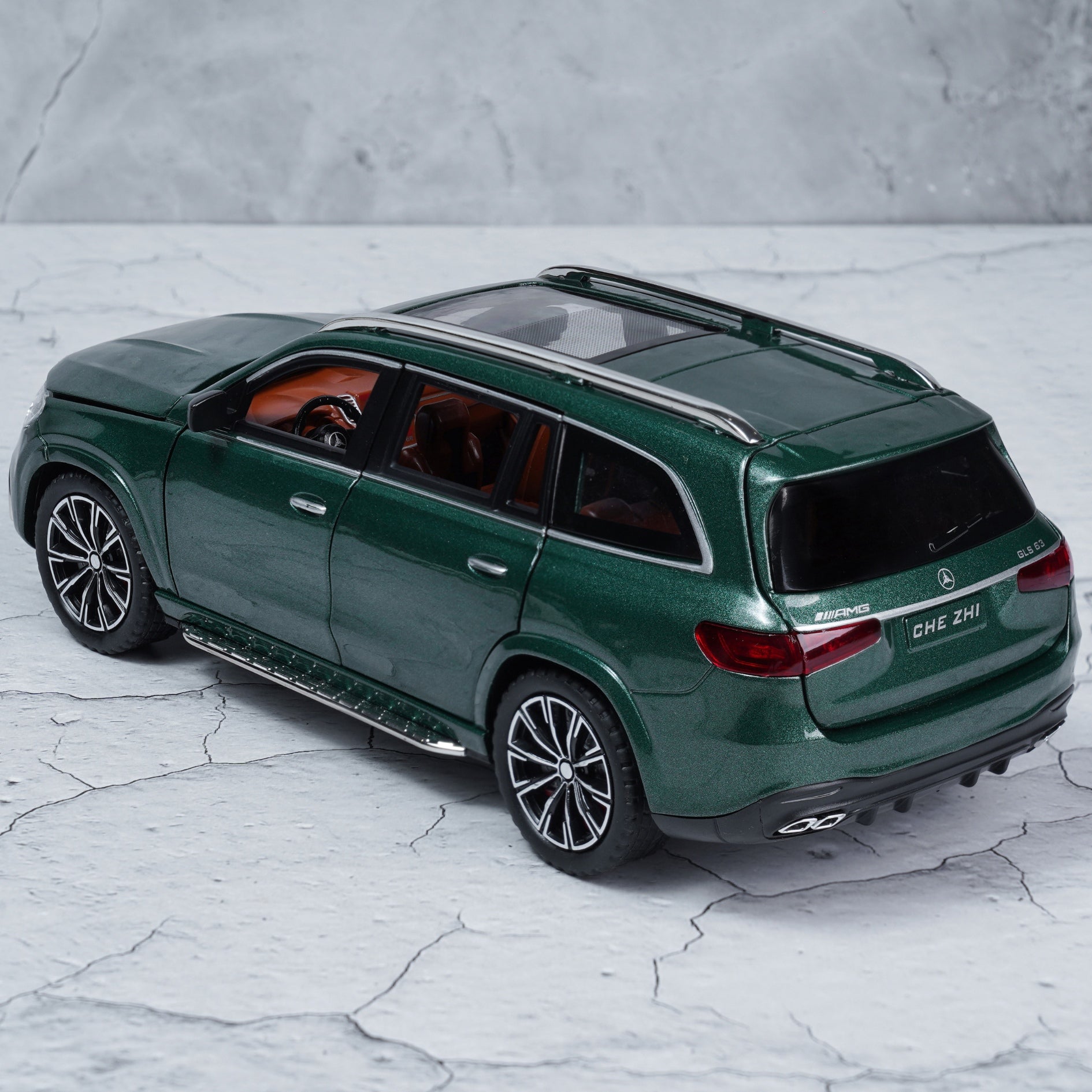 MERCEDES GLS63 1:18 DIECAST SCALE MODEL CAR