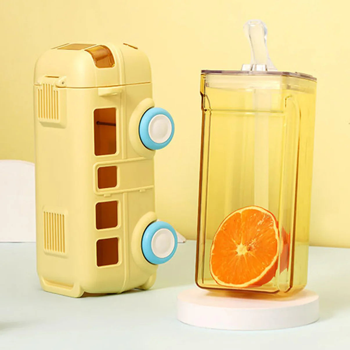 CREATIVE SCHOOL BUS SHAPED SIPPER BOTTLE - 500 ML