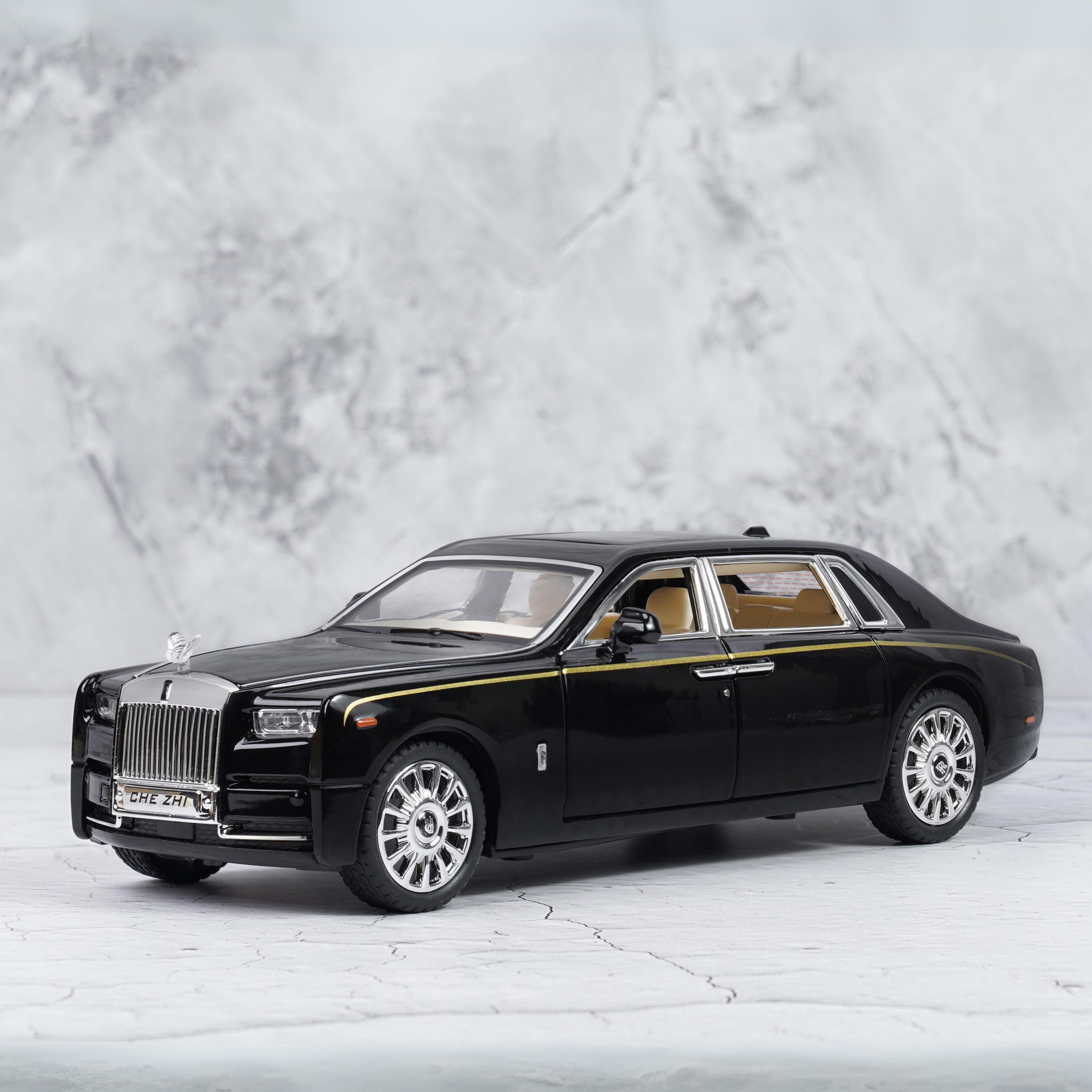 Rolls Royce Phantom Diecast 1 :24 Scale Model Car