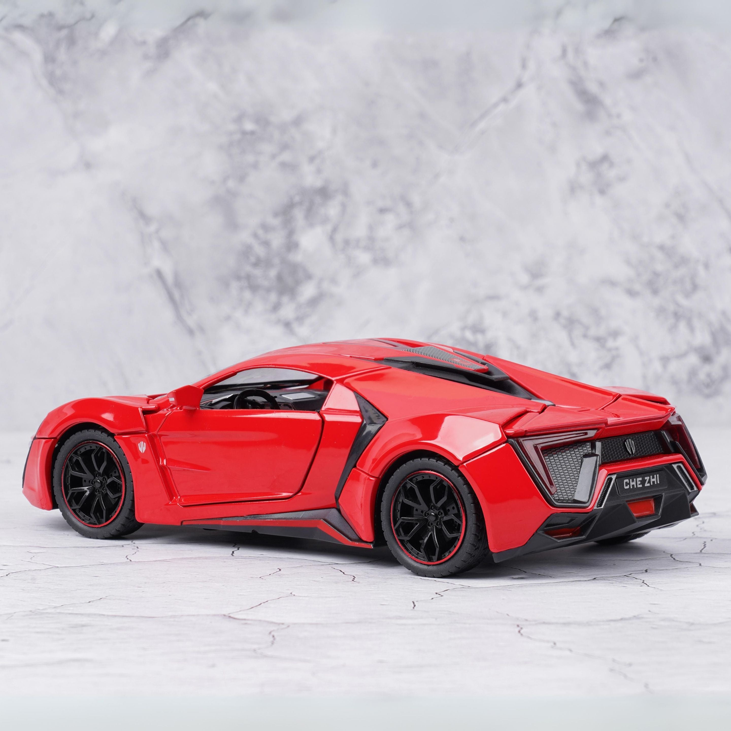 LYKAN HYPERSPORT 1:18 DIECAST SCALE MODEL CAR