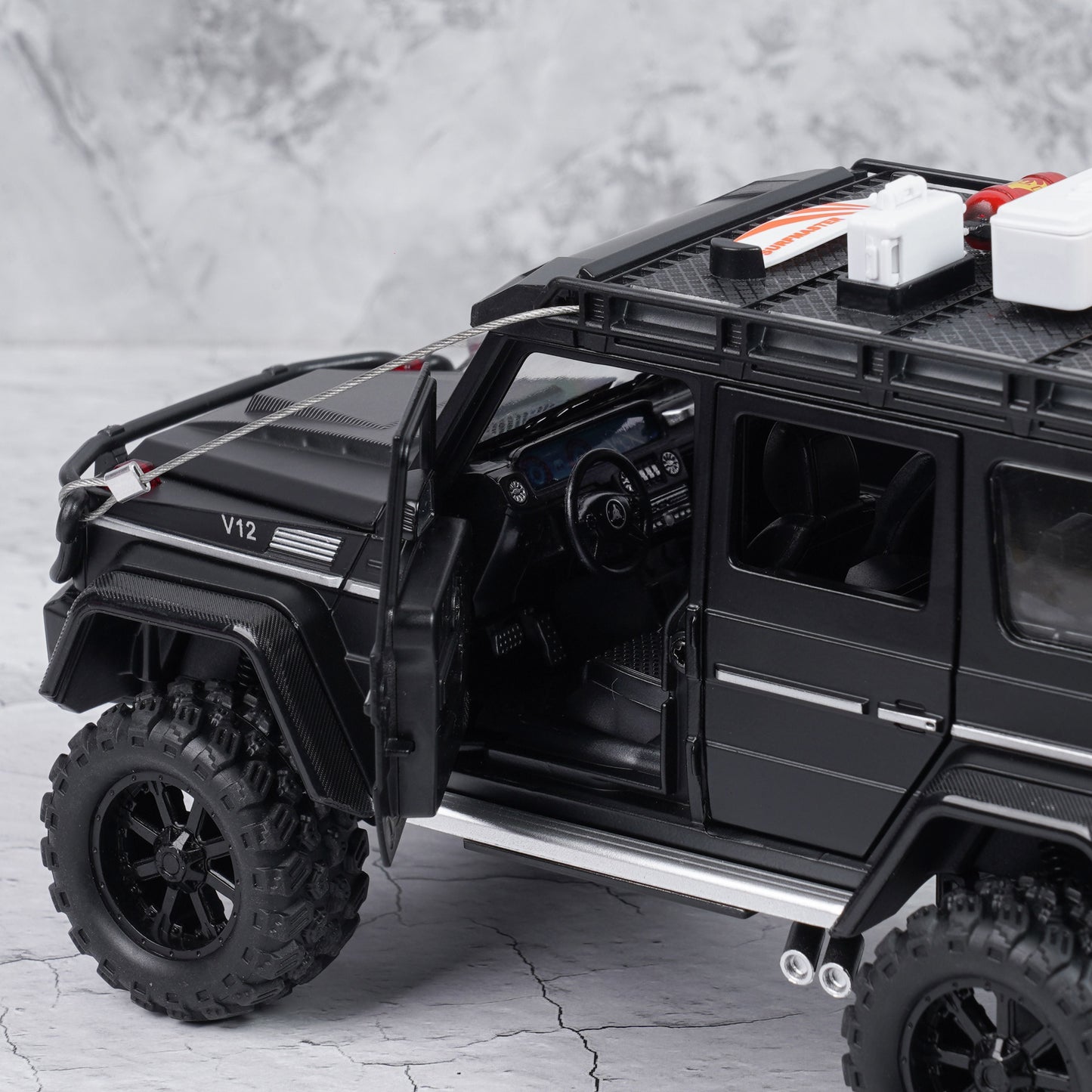 MERCEDES-BENZ G-CLASS 4X4 MODIFIED DIECAST MODEL CAR