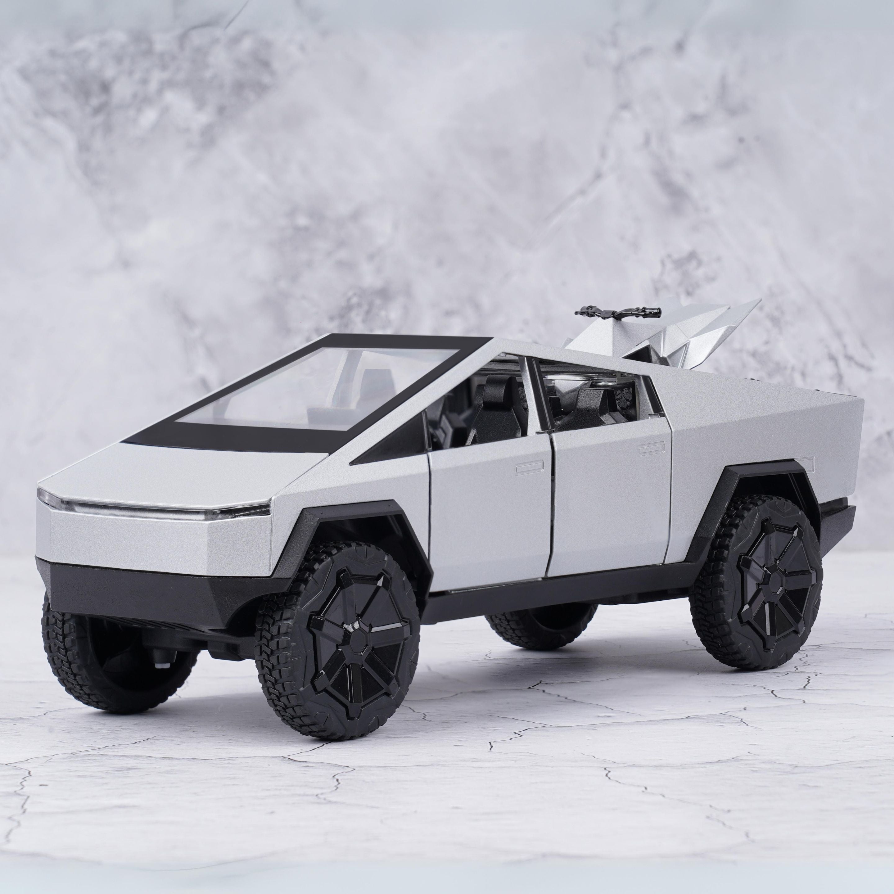 TESLA CYBERTRUCK DC ALL-WHEEL DRIVE1:18 DIECAST SCALE MODEL CAR