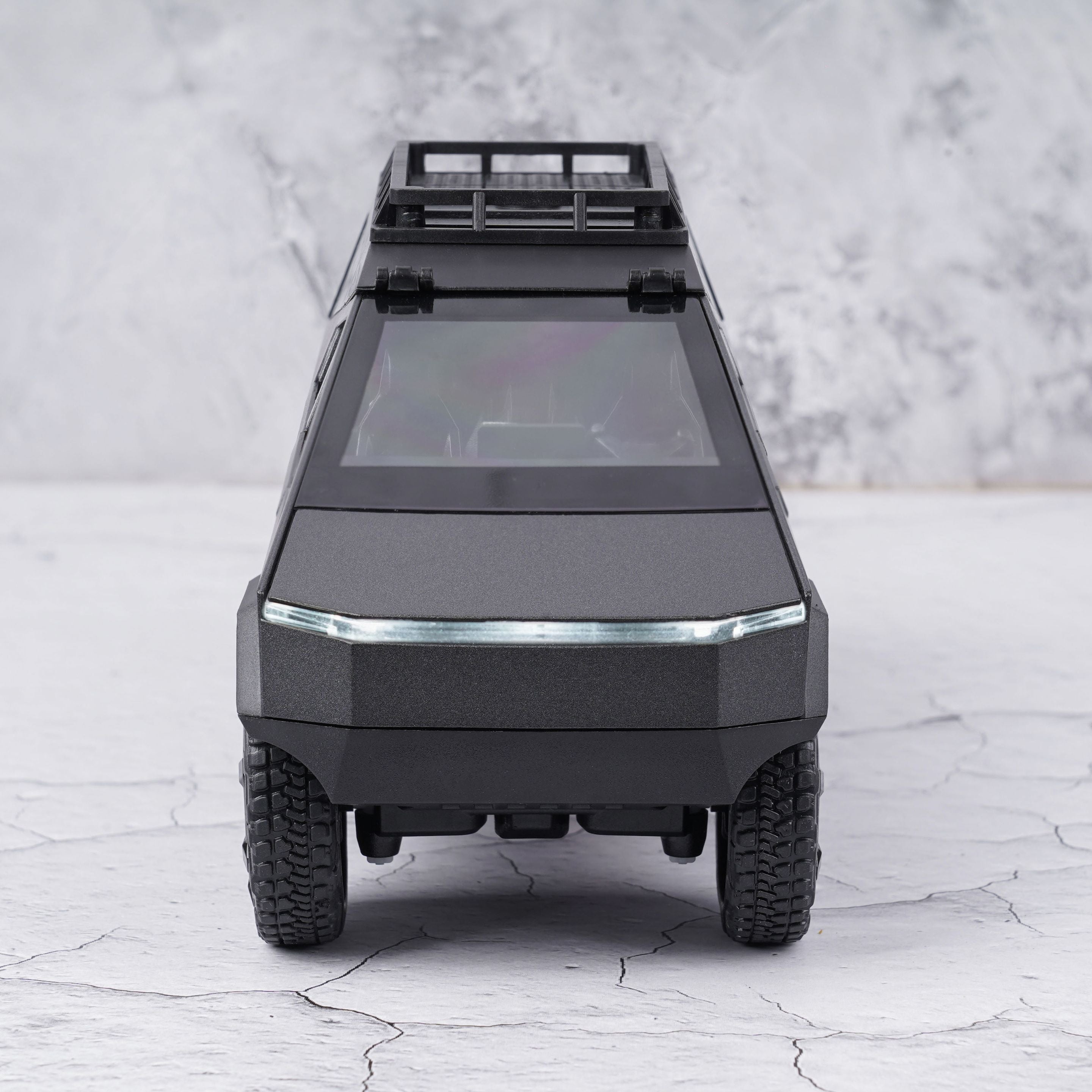 Tesla Cybertruck Camping Rv 1:18 Diecast Scale Model Car