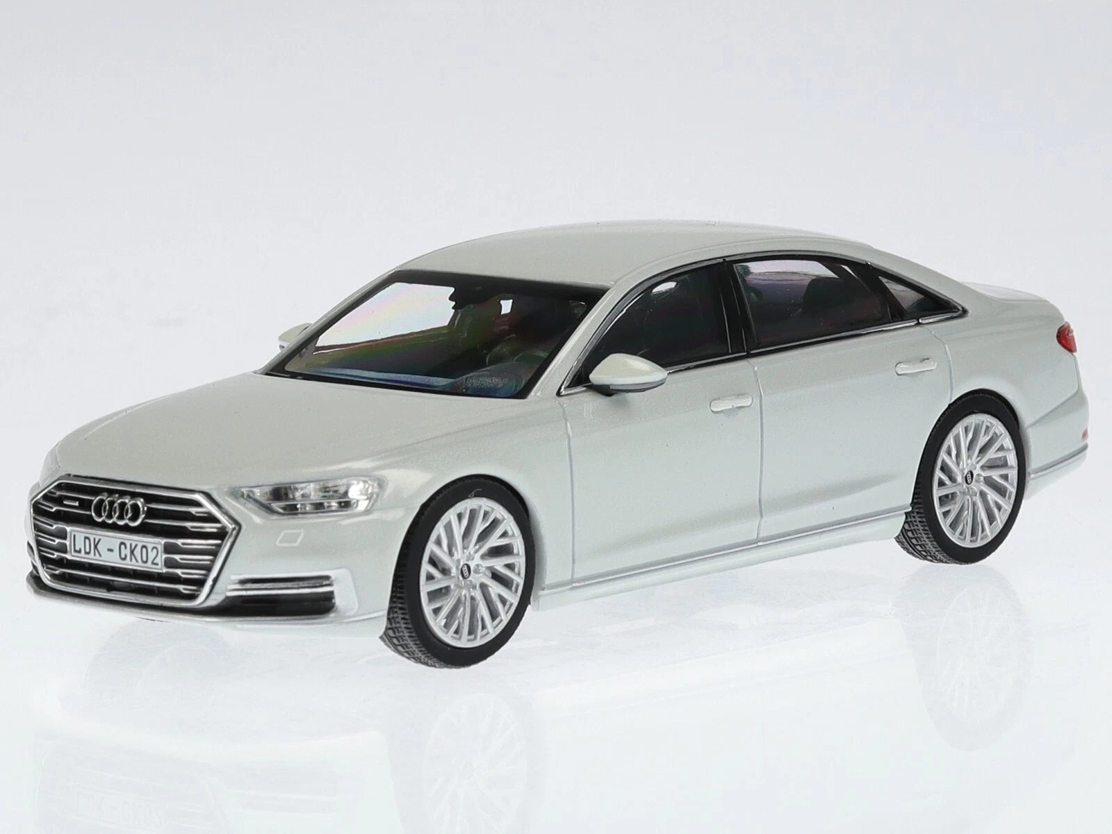Audi A8 Metal Diecast Car 1:18 Diecast Scale Model Car