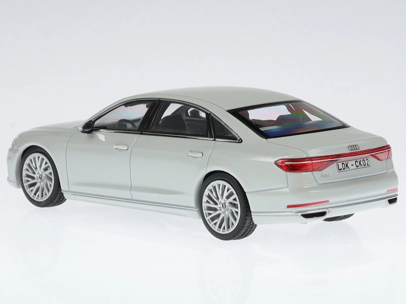Audi A8 Metal Diecast Car 1:18 Diecast Scale Model Car