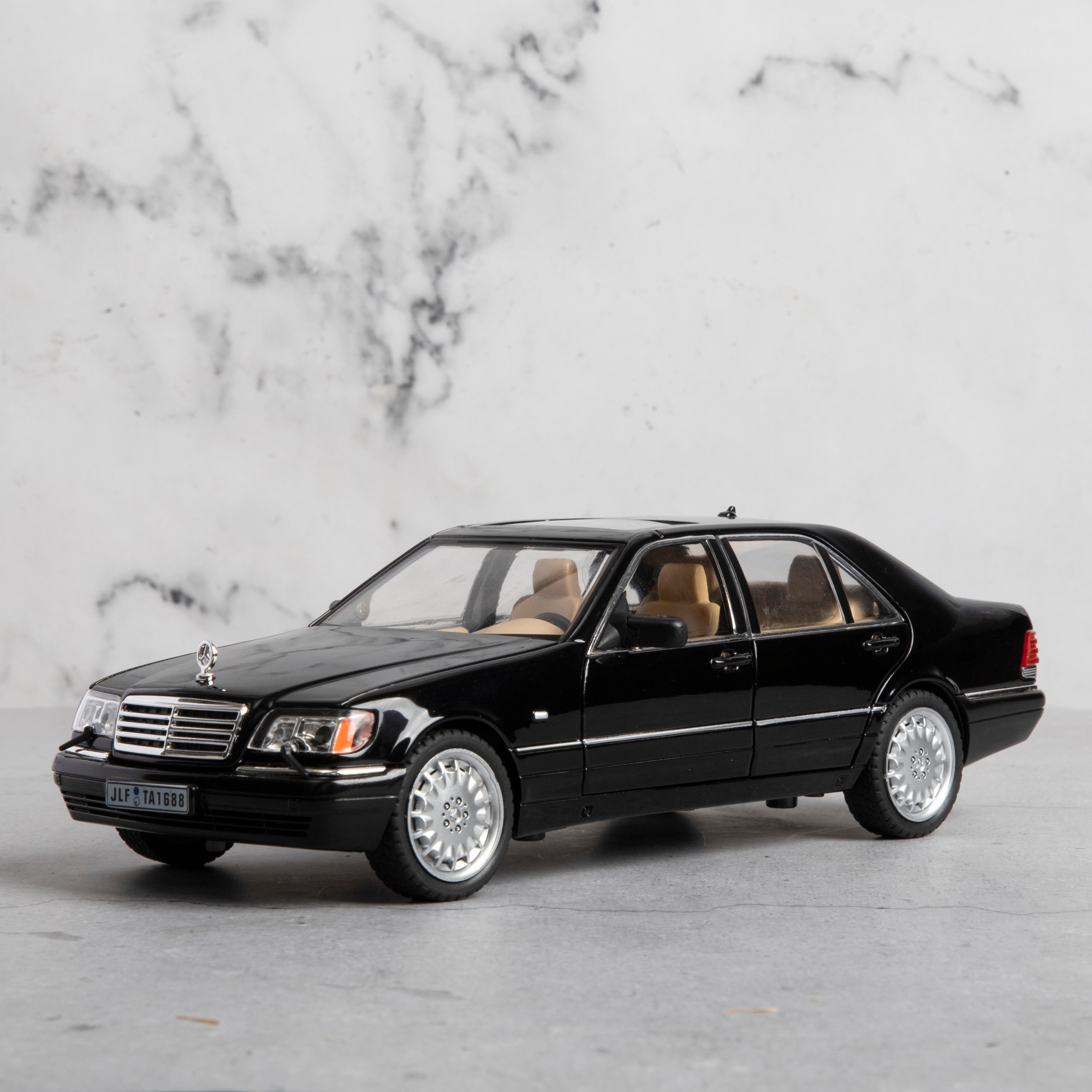 MARCEDES-BENG W140 1:18 DIECAST SCALE MODEL CAR |