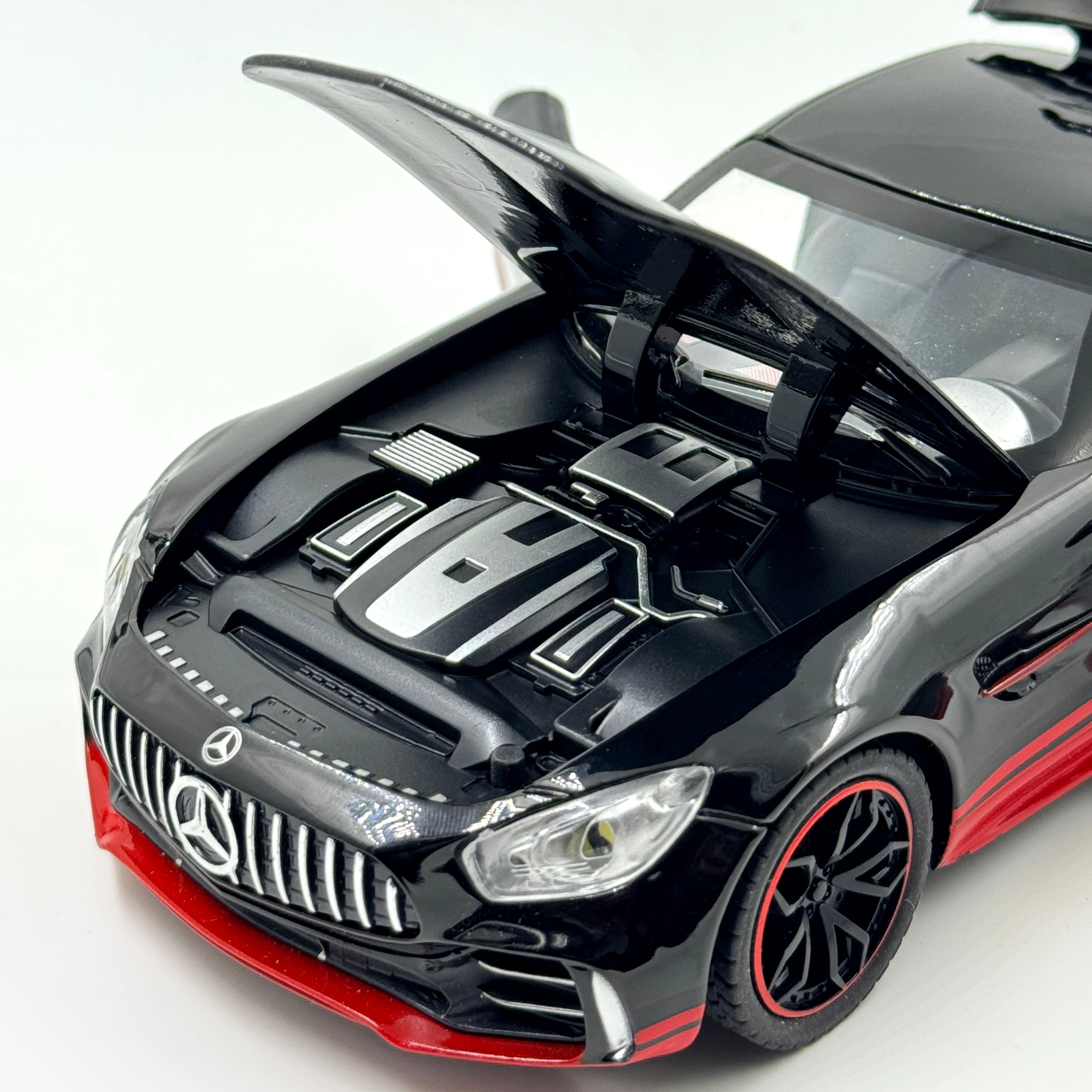 MERCEDES AMG GT R 1:18 DIECAST SCALE MODEL CAR