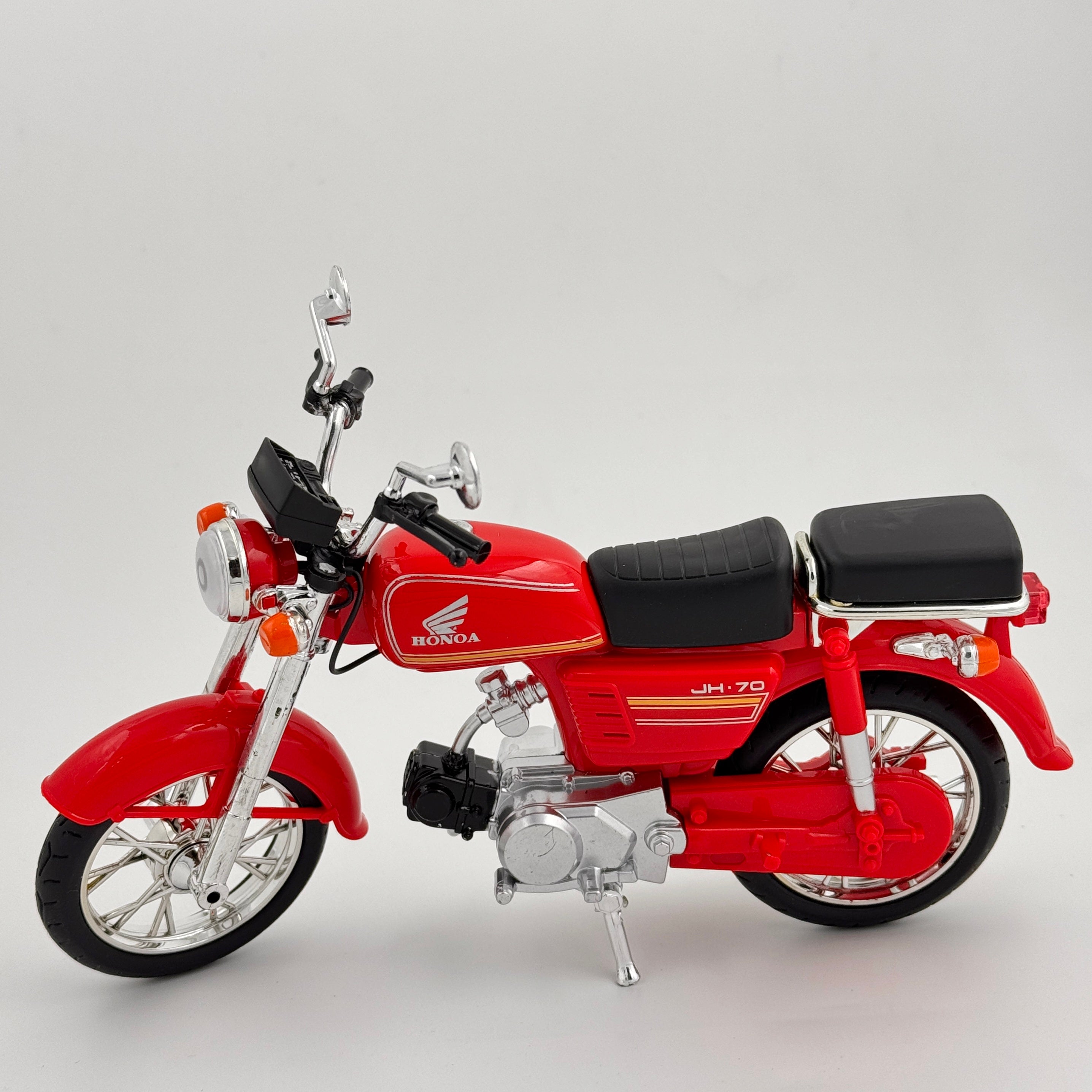 HONDA JH-7O CLASSIC(VINTAGE) DIECAST MODEL BIKE